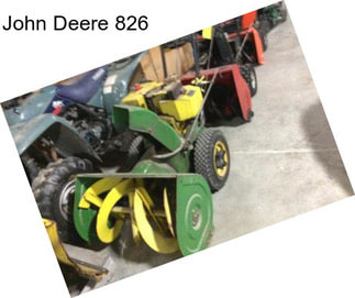 John Deere 826