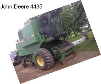 John Deere 4435