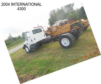 2004 INTERNATIONAL 4300