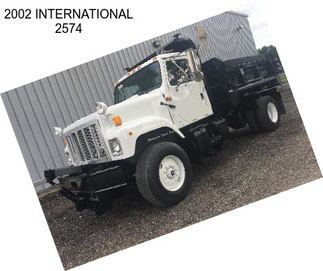 2002 INTERNATIONAL 2574