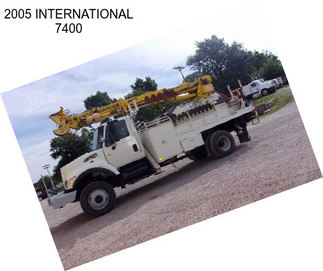 2005 INTERNATIONAL 7400