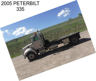 2005 PETERBILT 335