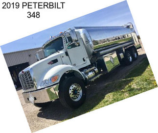 2019 PETERBILT 348