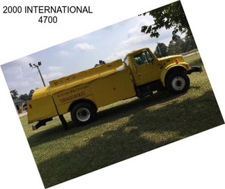 2000 INTERNATIONAL 4700