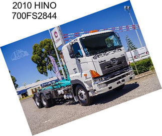 2010 HINO 700FS2844