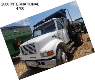 2000 INTERNATIONAL 4700