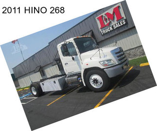 2011 HINO 268