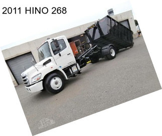 2011 HINO 268