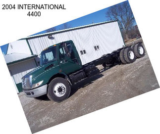 2004 INTERNATIONAL 4400