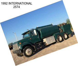 1992 INTERNATIONAL 2574