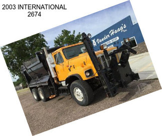 2003 INTERNATIONAL 2674