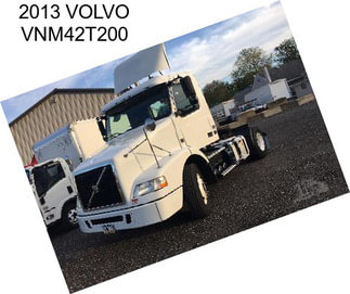 2013 VOLVO VNM42T200