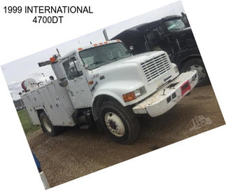 1999 INTERNATIONAL 4700DT