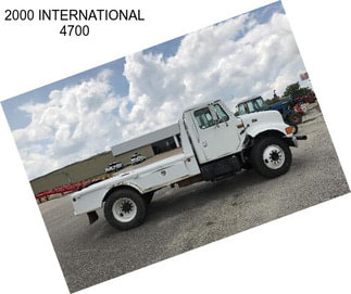 2000 INTERNATIONAL 4700