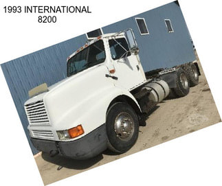 1993 INTERNATIONAL 8200