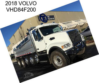 2018 VOLVO VHD84F200