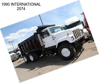 1990 INTERNATIONAL 2574