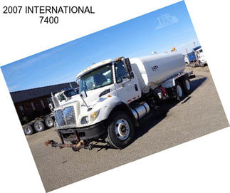 2007 INTERNATIONAL 7400