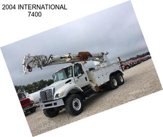 2004 INTERNATIONAL 7400