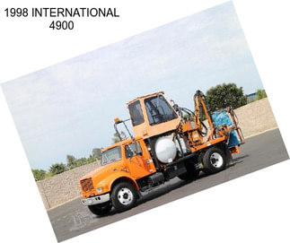 1998 INTERNATIONAL 4900