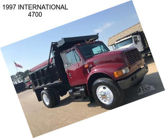 1997 INTERNATIONAL 4700