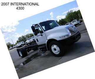 2007 INTERNATIONAL 4300