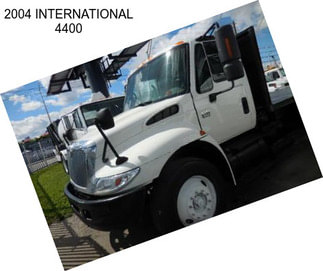 2004 INTERNATIONAL 4400