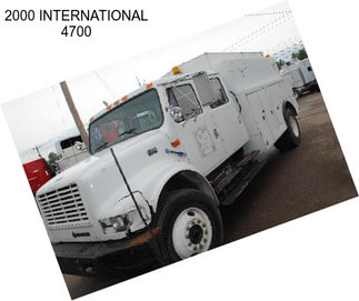 2000 INTERNATIONAL 4700