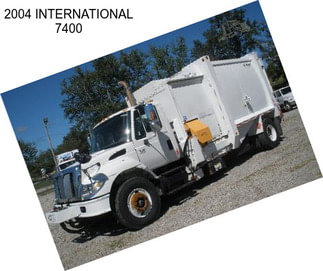 2004 INTERNATIONAL 7400