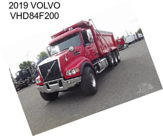 2019 VOLVO VHD84F200