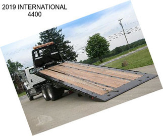 2019 INTERNATIONAL 4400