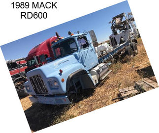 1989 MACK RD600