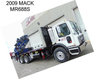 2009 MACK MR688S