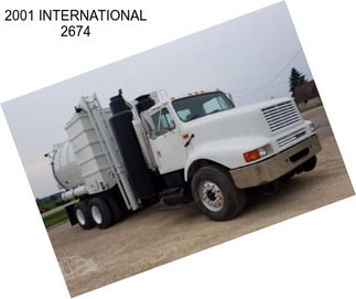 2001 INTERNATIONAL 2674