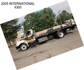 2005 INTERNATIONAL 4300