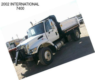 2002 INTERNATIONAL 7400