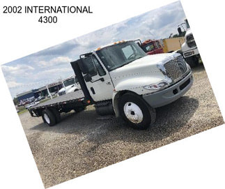 2002 INTERNATIONAL 4300