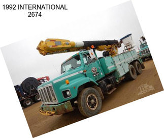 1992 INTERNATIONAL 2674