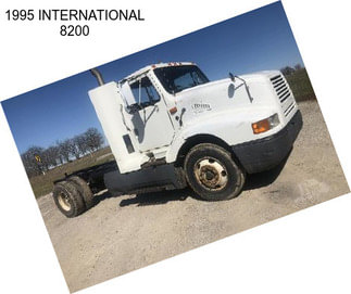 1995 INTERNATIONAL 8200