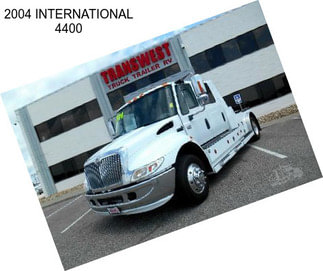 2004 INTERNATIONAL 4400