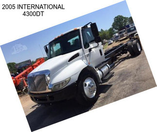 2005 INTERNATIONAL 4300DT