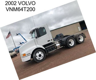 2002 VOLVO VNM64T200