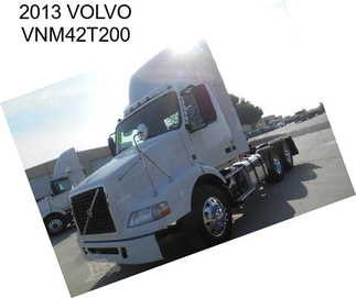 2013 VOLVO VNM42T200