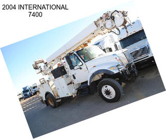 2004 INTERNATIONAL 7400