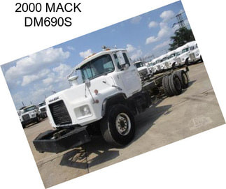 2000 MACK DM690S