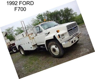 1992 FORD F700