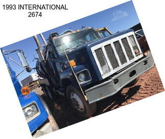 1993 INTERNATIONAL 2674