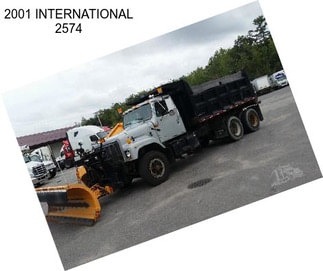 2001 INTERNATIONAL 2574