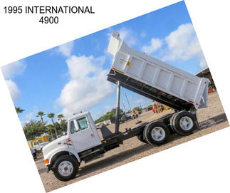 1995 INTERNATIONAL 4900