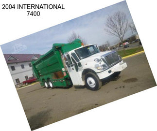 2004 INTERNATIONAL 7400